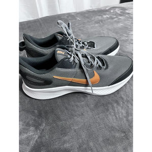 Nike Runallday 2 Grey Metallic Copper White Men Running Shoes Sneaker